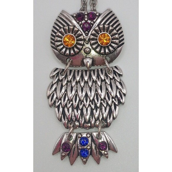 Articulated Silver Tone Rhinestone Owl Pendant Necklace - Picture 5 of 9